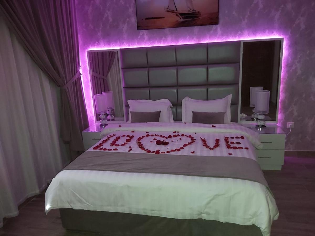 Makarem Hotel Apartments Riyadh Ngoại thất bức ảnh